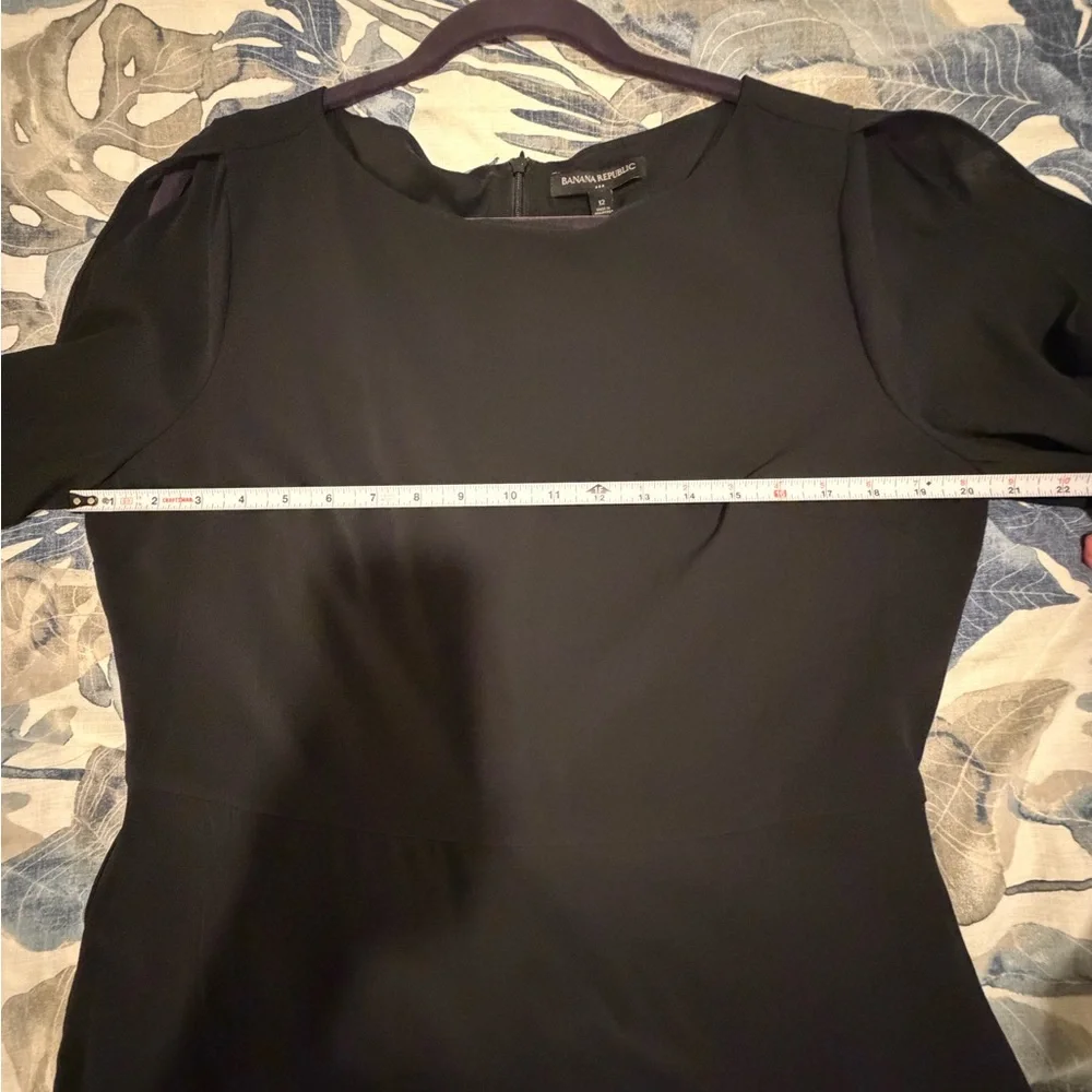 *EUC* Banana Republic Black A-Line Dress - Picture 4 of 8